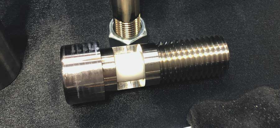 ボルトの内部をわかりやすく見せるサンプル