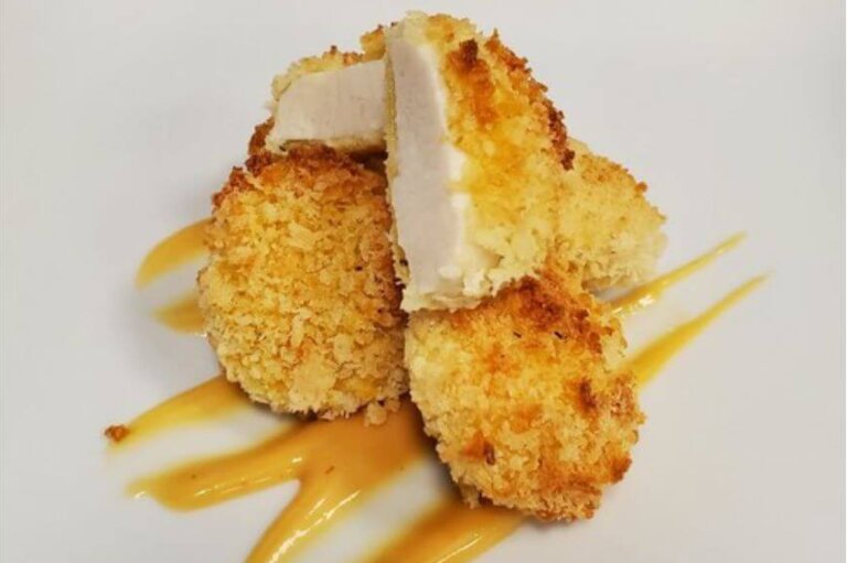 Hybrid cultivated chicken nugget made with Matrix F.T.'s edible and animal component-free microcarriers.